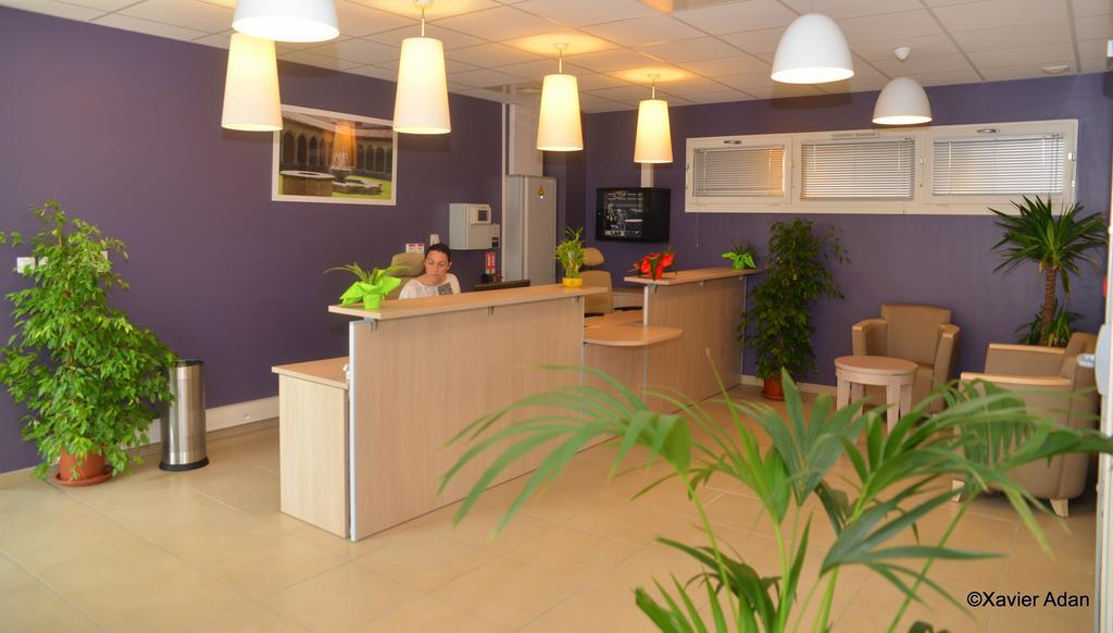 Douce France Hotell Cuxac-dʼAude Eksteriør bilde